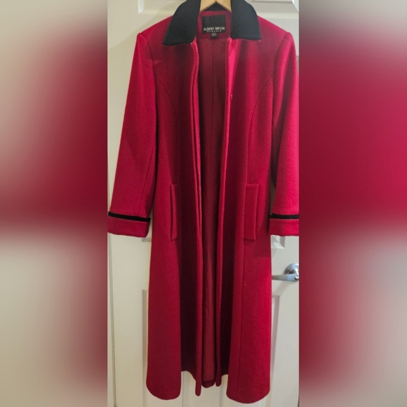 Offers Vintage Albert Nipon Red Long Coat - Picture 13 of 14